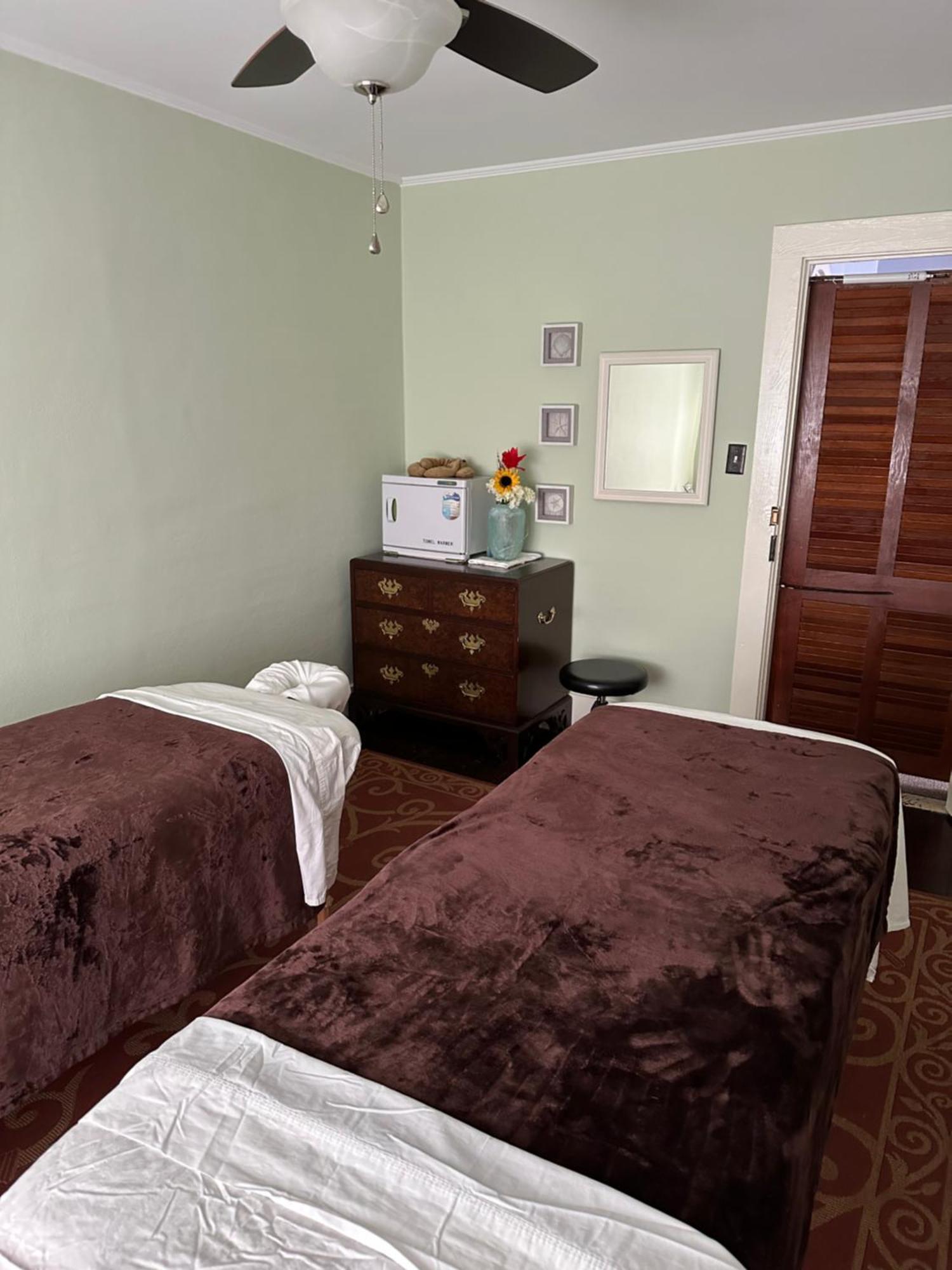 The Charleston Inn Hendersonville Nc المظهر الخارجي الصورة