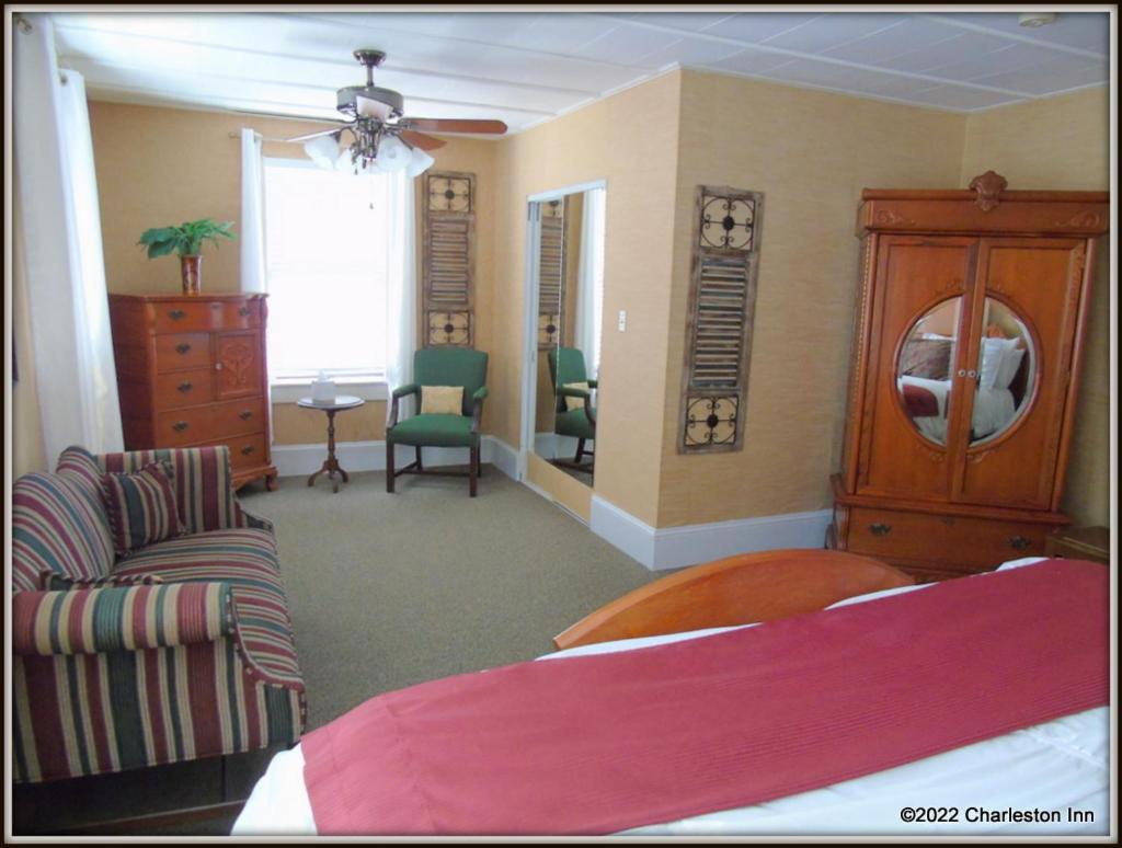 The Charleston Inn Hendersonville Nc المظهر الخارجي الصورة