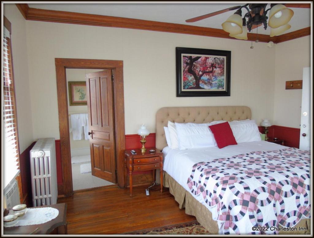 The Charleston Inn Hendersonville Nc المظهر الخارجي الصورة