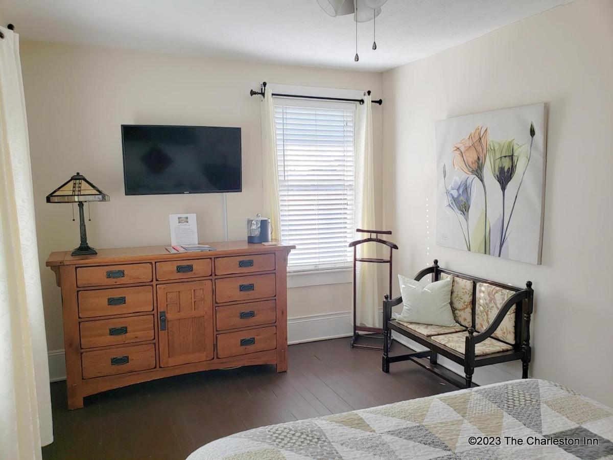 The Charleston Inn Hendersonville Nc المظهر الخارجي الصورة