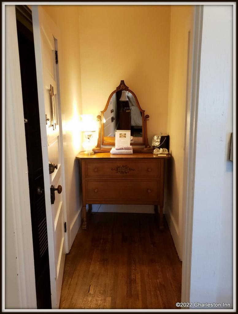 The Charleston Inn Hendersonville Nc المظهر الخارجي الصورة