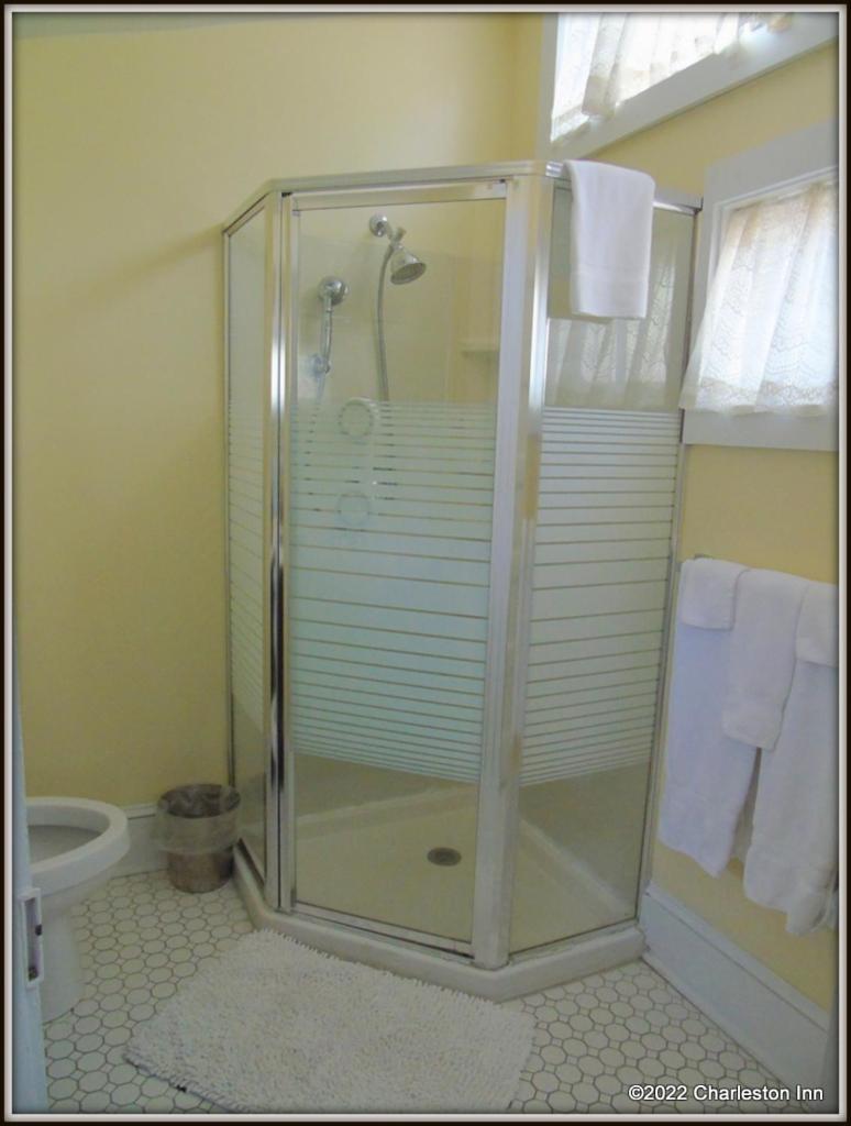 The Charleston Inn Hendersonville Nc المظهر الخارجي الصورة