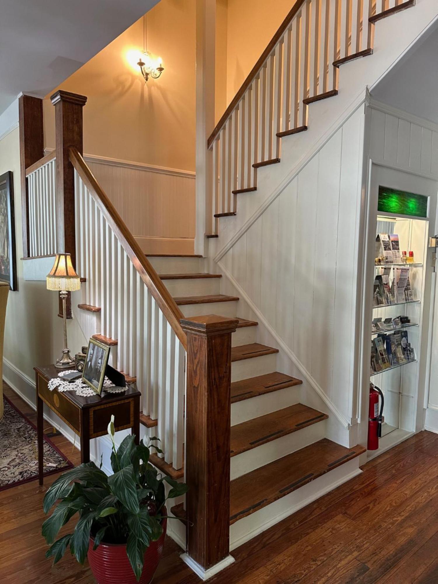 The Charleston Inn Hendersonville Nc المظهر الخارجي الصورة