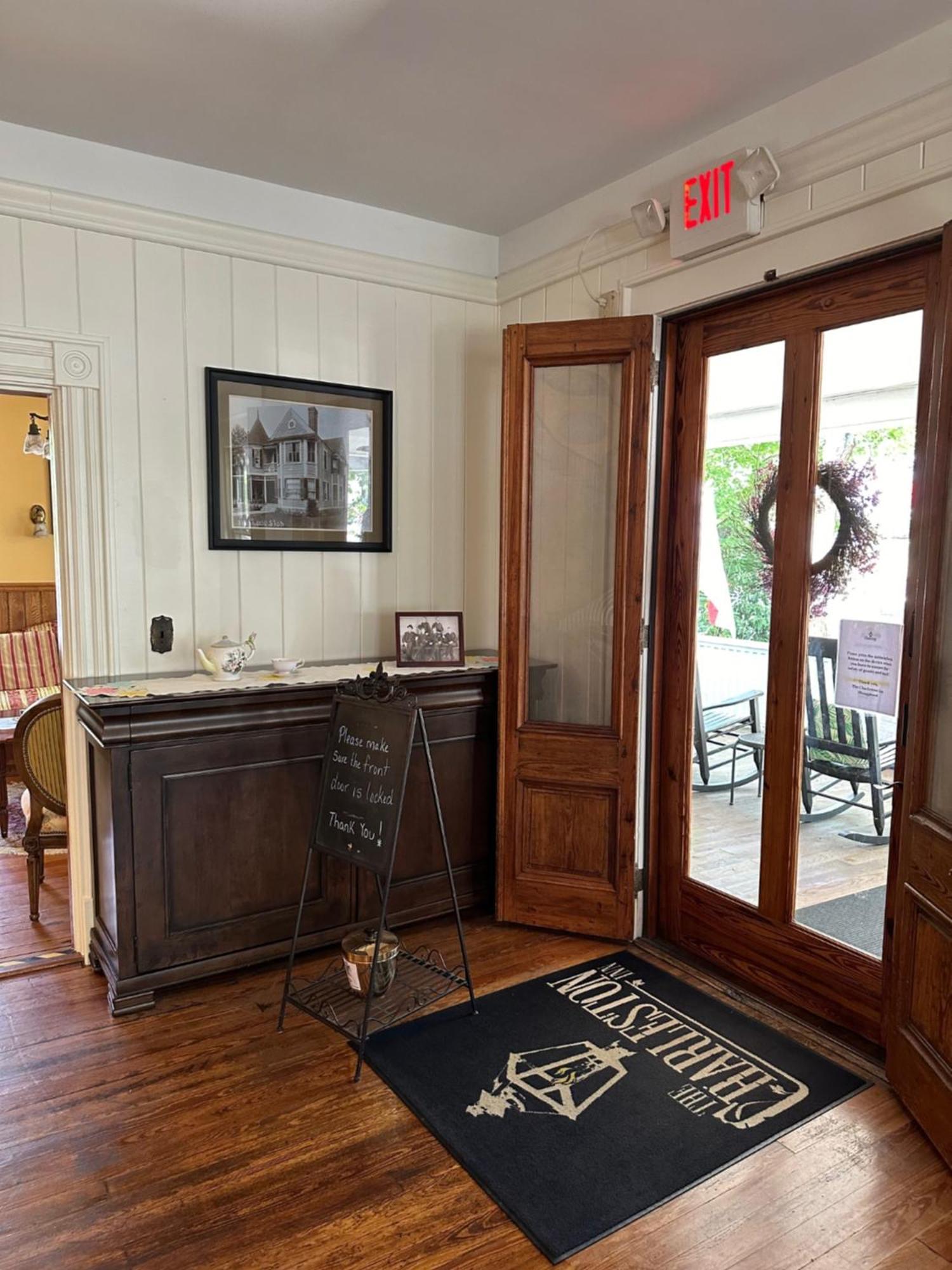 The Charleston Inn Hendersonville Nc المظهر الخارجي الصورة