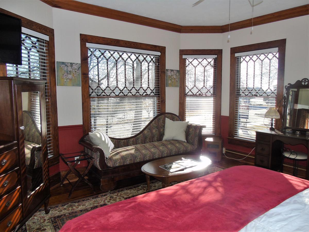 The Charleston Inn Hendersonville Nc المظهر الخارجي الصورة