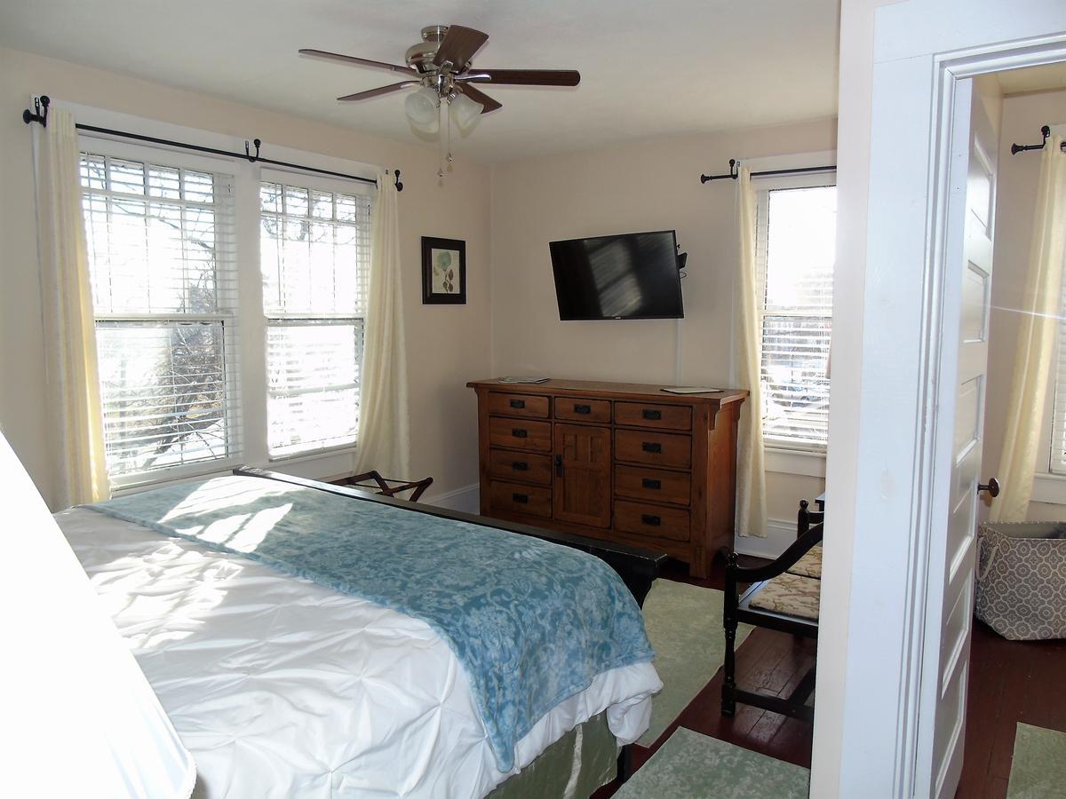 The Charleston Inn Hendersonville Nc المظهر الخارجي الصورة